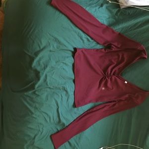 Off the shoulder long sleeve crop top